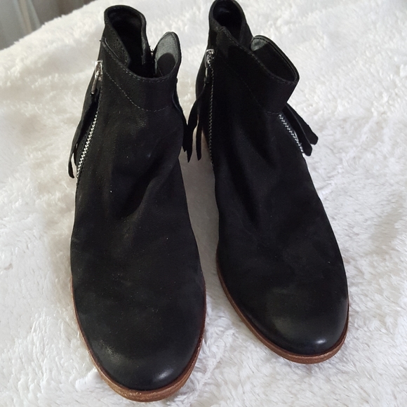 Sam Edelman Packer Booties - Picture 3 of 7